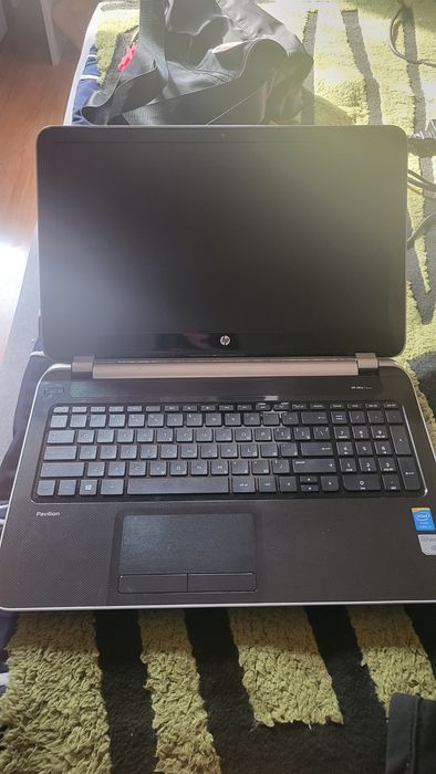 Ноутбук HP Pavilion