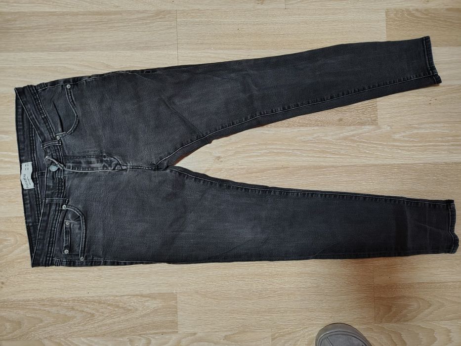 Blugi damă mărimea 44