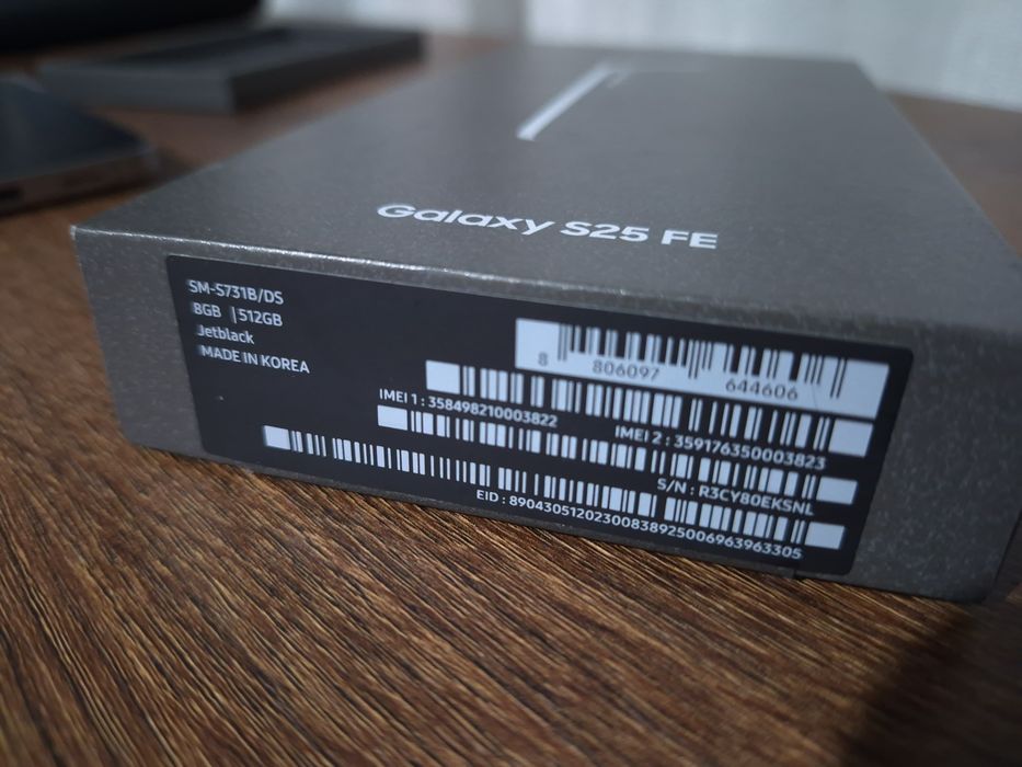 Samsung Galaxy S25 FE -- 512GB -- NOU