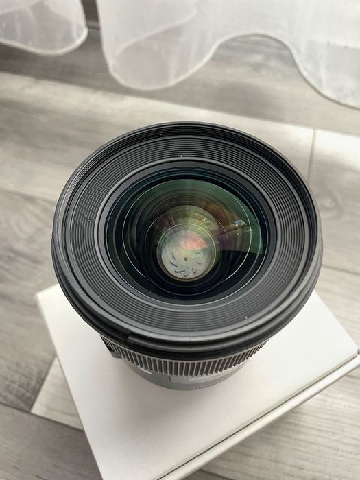 Obiectiv Sigma 24 mm f1.4- Nikon