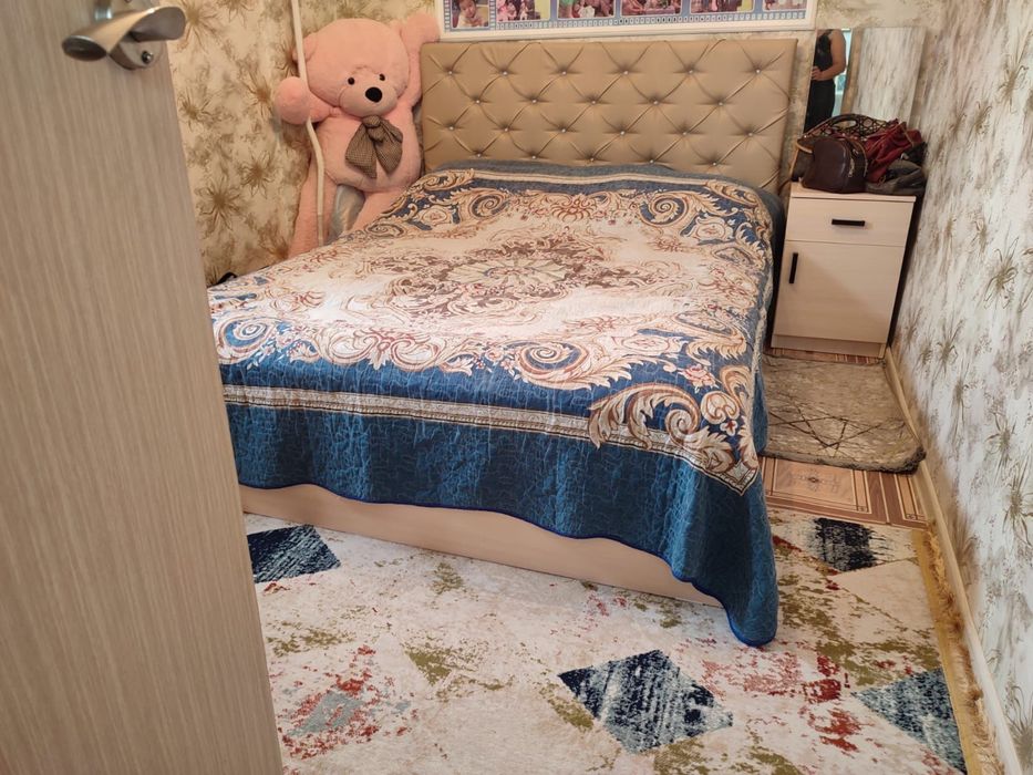 Продам 4 комн квартиру