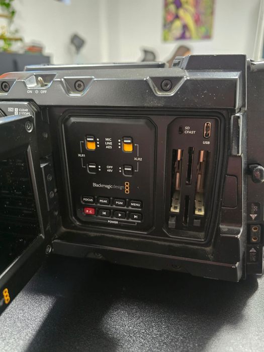 Продам Blackmagic URSA Mini