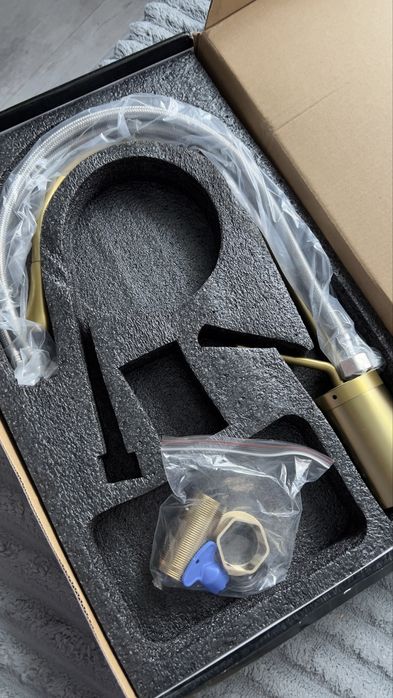 Продам сместитель/кран