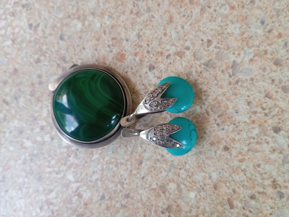 Брошка серебро 925 проба