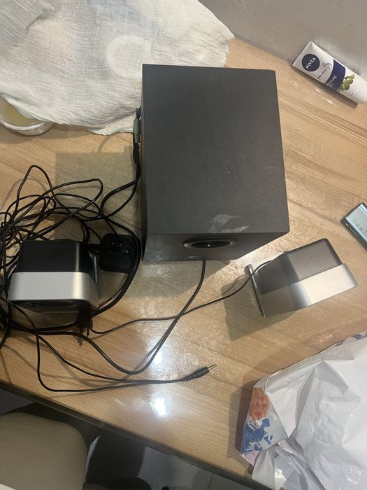 Буфер для компьютера Logitech