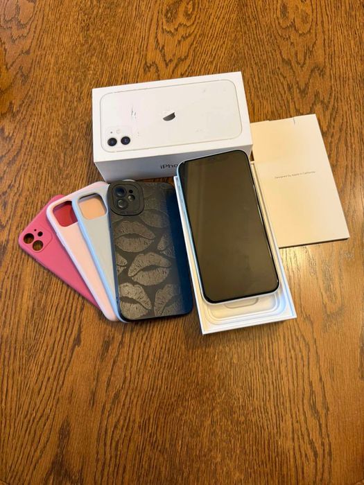 Iphone 11 128gb Перфекно състояние!