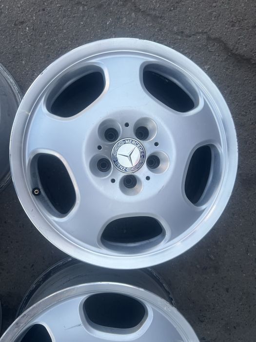 Продам мейкаб р17