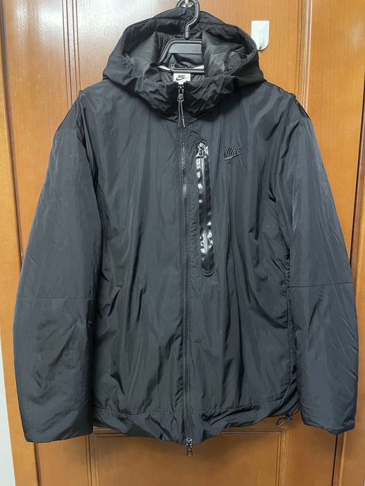 Nike tech jacket