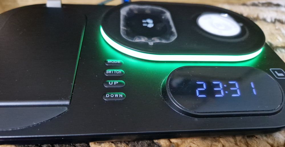 Wireless Charger Dock 4 in 1