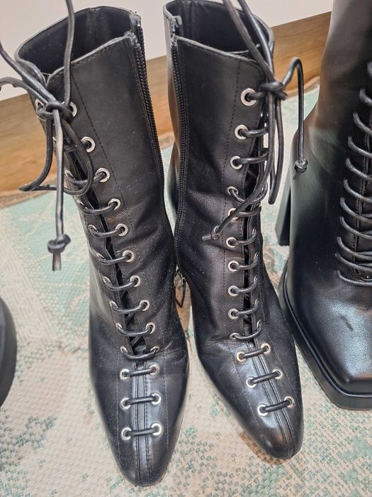 Боти от естествена кожа!