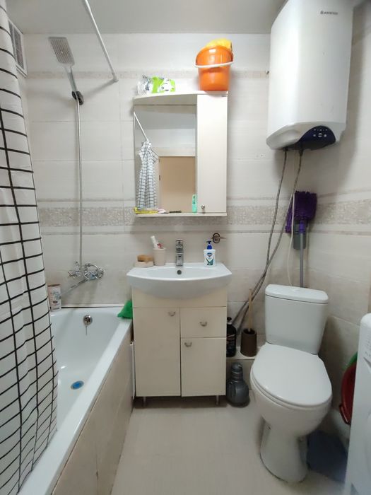 Продается 2-комн (4-32, 1 эт)