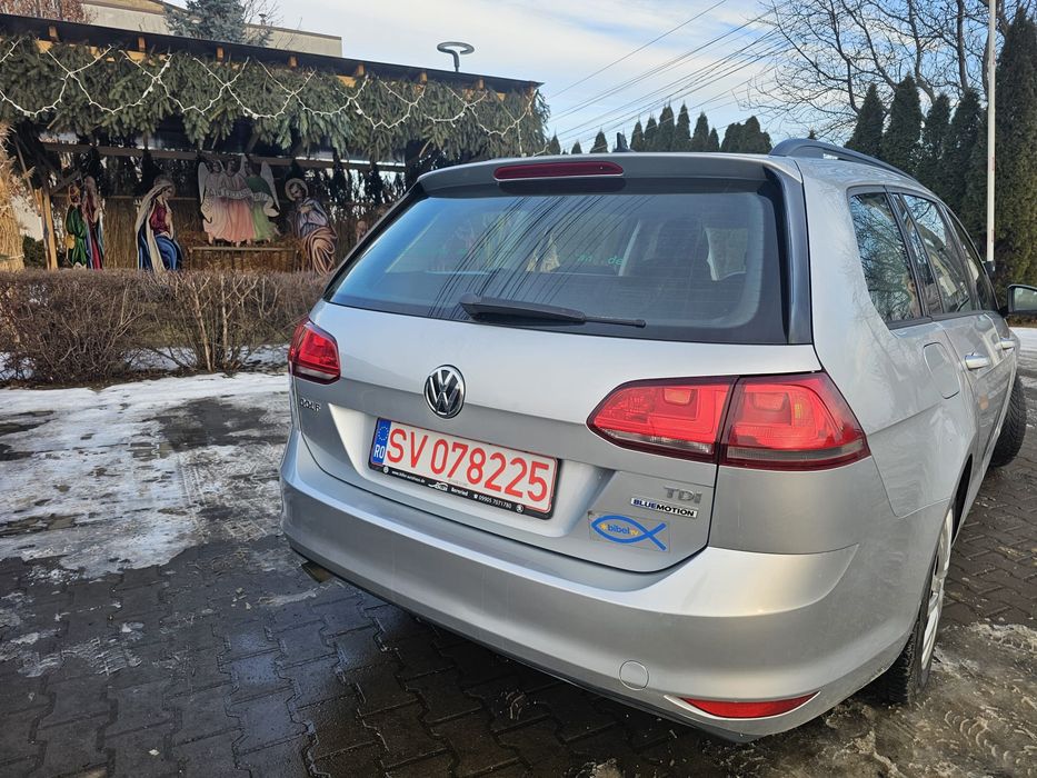 VW Golf 7 Variant 1.6 TDI 2015 Navigație / Scaune încălzite/ 173.000km
