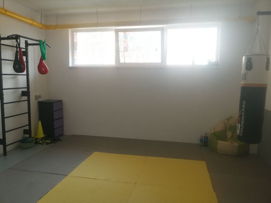 Vând Garaj / Spațiu Depozitare/ Sediu birou