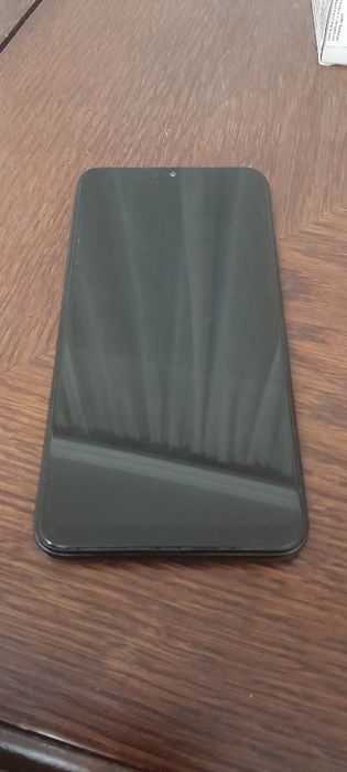 Продаю Samsung Galaxy A10