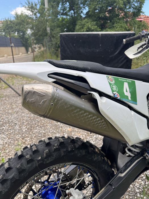 Ендуро Мотор Husqvarna te300