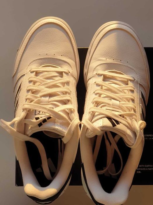 Продам водонепроницаемые кроссовки Adidas (оригинал 100%)