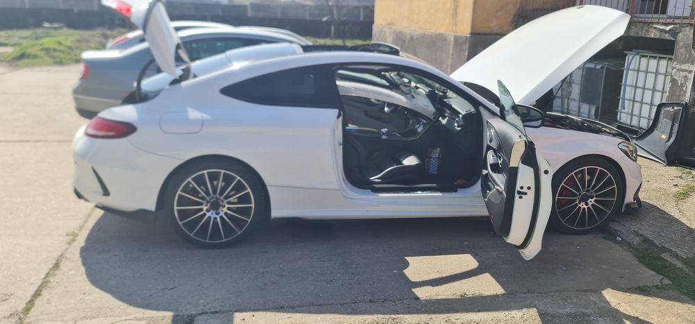 Reparatii trapă panoramică/ reparații turelă  Mercedes Benz