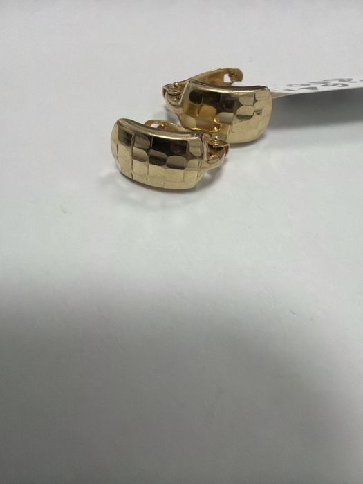 Златни обеци 1.61 гр