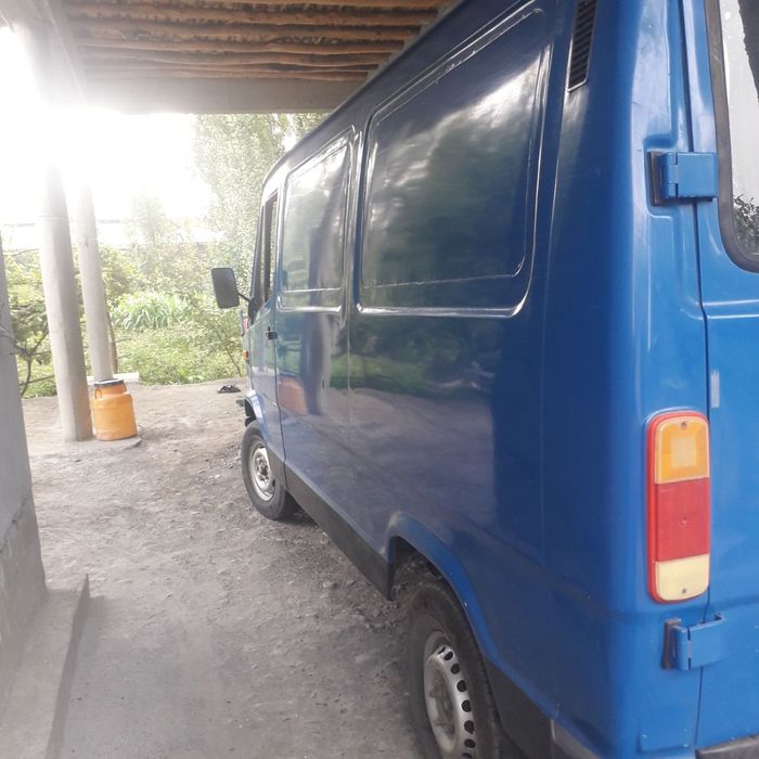 Mers sotiladi yil 1990