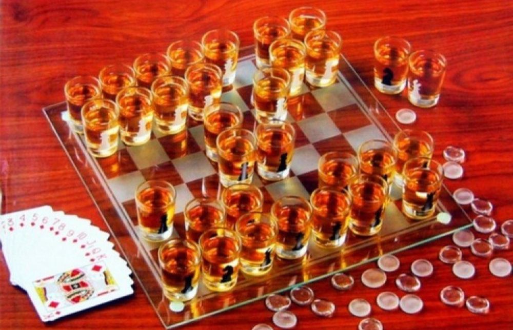 Подарок   " Пьяные шахматы"