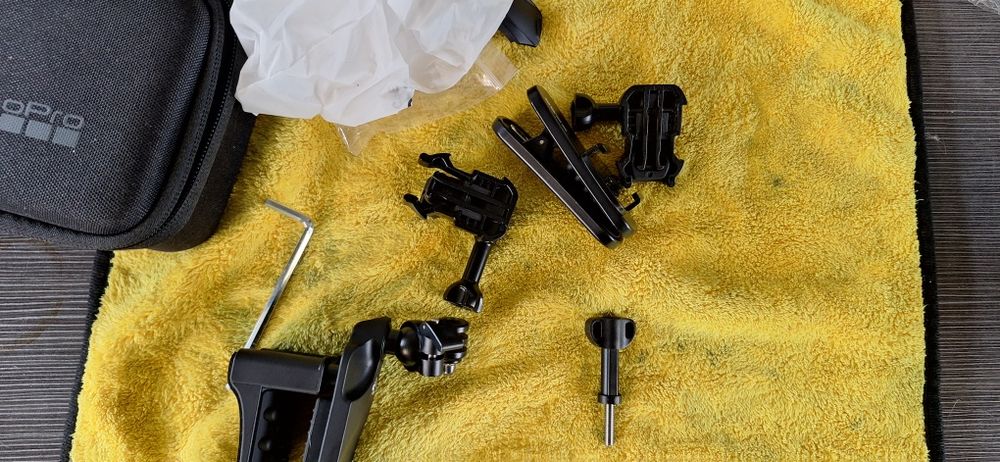 Калъф и стойки за Gopro
