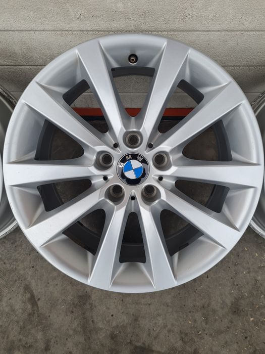 Оригинални джанти за BMW R18 5x120 ET30 8J