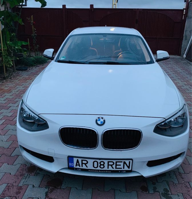 Vand BMW seria 1 sau schimb cu duba marfa