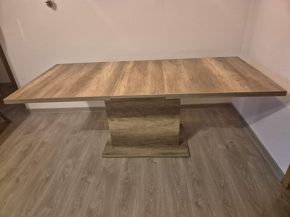 Masa extensibila Tiziano 800 lei negociabil