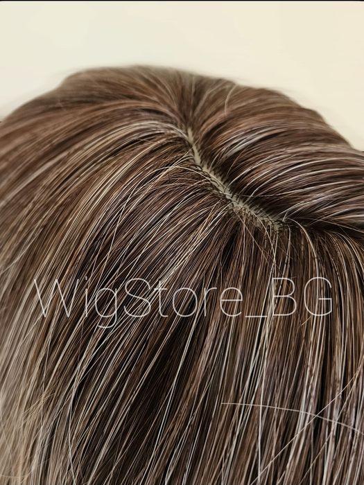 Руса перука средна дължина с бретон