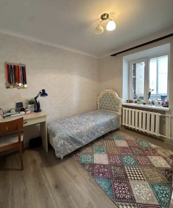 Одиночная спальная гарнитур.