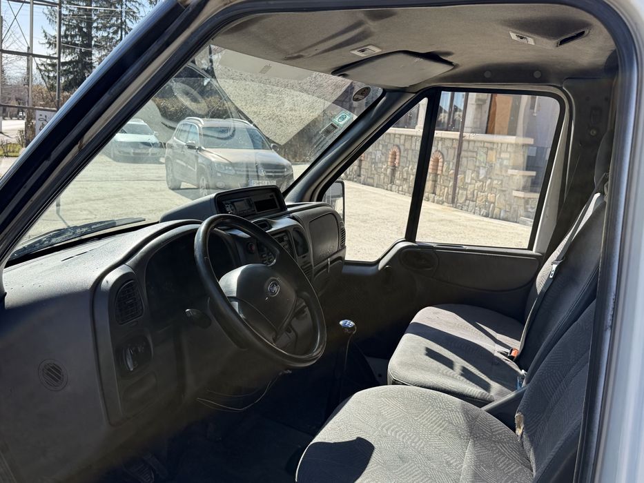 Ford transit 9 locuri