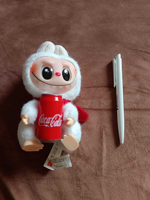 Плюшен талисман кукла ключодържател Лабубу / LaBubu