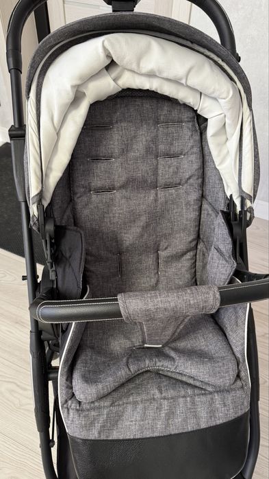 Коляска прогулочная dearest