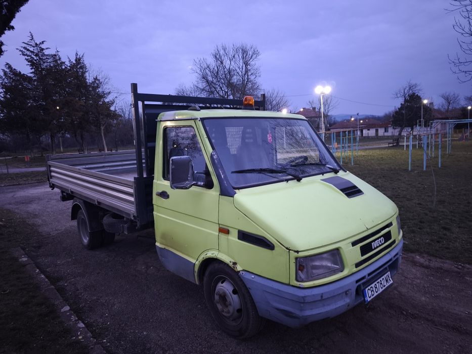 Тристранен самосвал Iveco