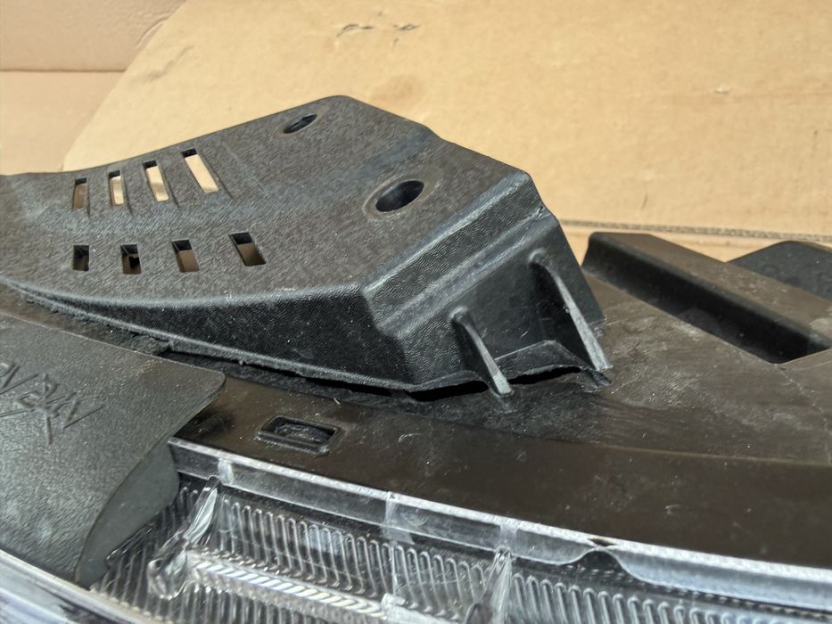 Фар Hyundai i30 3 Face | 2024