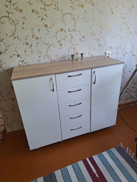 Продам комод, в отличном состоянии