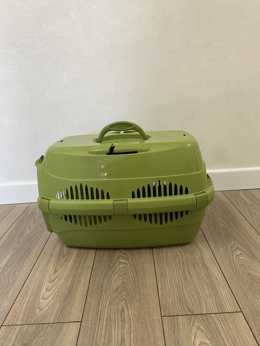 Продам переноску для животных