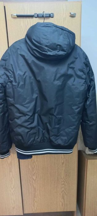 Късо спортно зимно яке