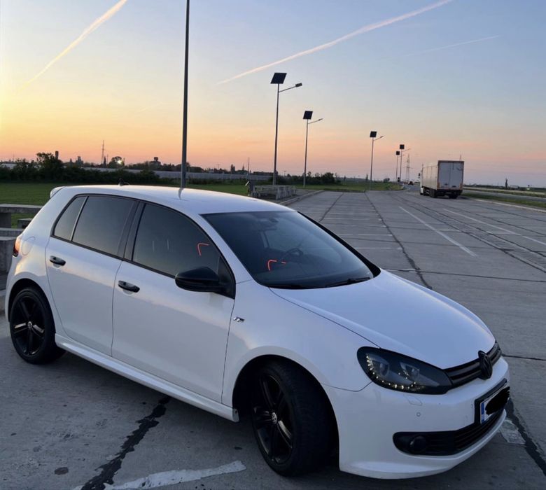VW Golf 6-R Line-2012-Automata-IMPECABILA