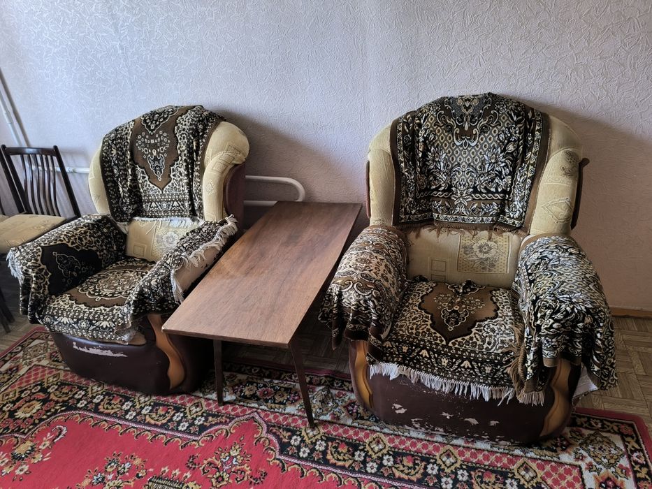 Отдам даром мебель