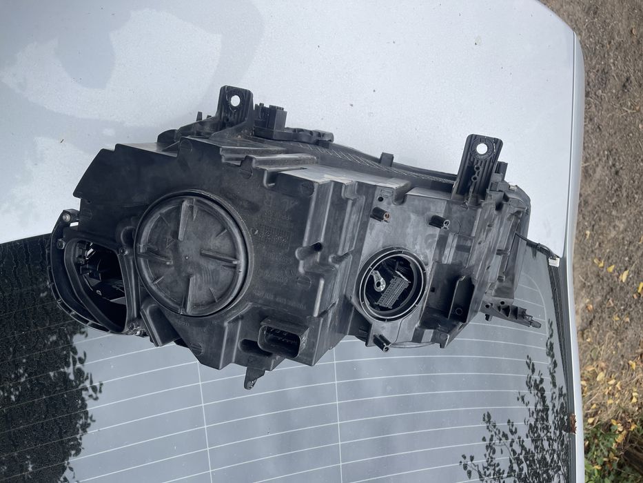 Vand far led laser adaptiv bmw f16 dreapta x6 2014-2020+ suport tavita