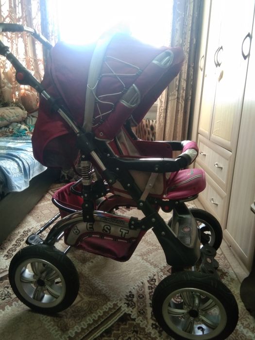 Продам коляску в хорошем состояние