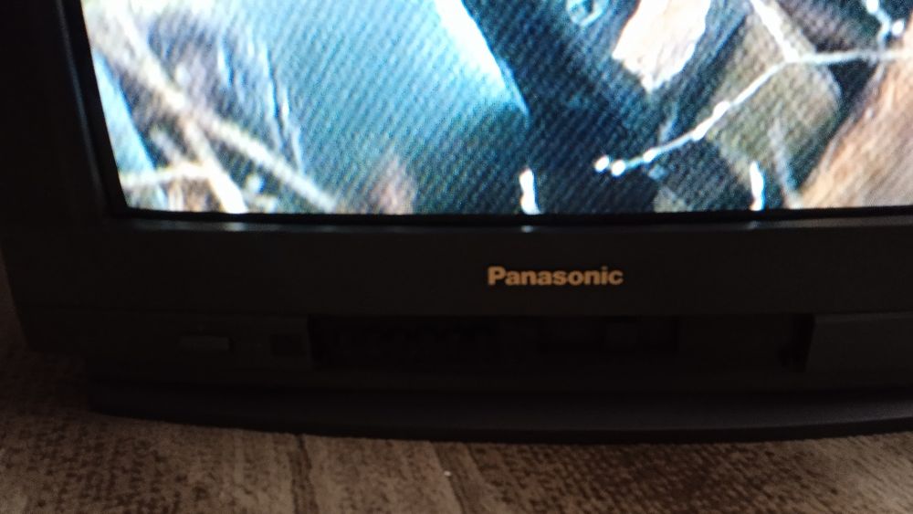 Продам телевизор 54 диагональ