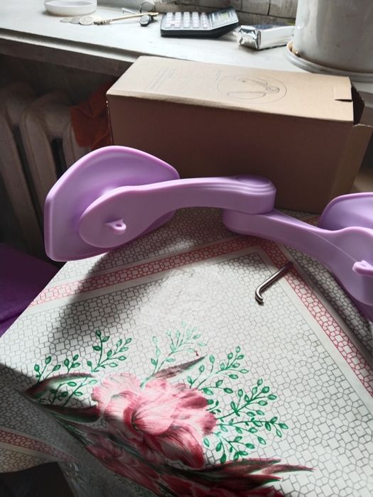 Продам массажёр для мышц бедра