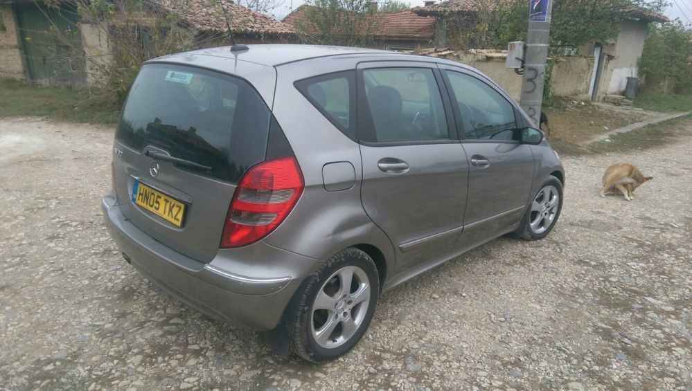мерцедес А 150. Mercedes A 150 (w 169) само на части