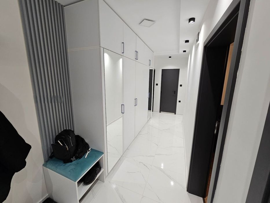 Продава се Тристаен апартамент в София, Красна поляна 1 - 93 кв.м за 2904 €/кв.м - Снимка #9