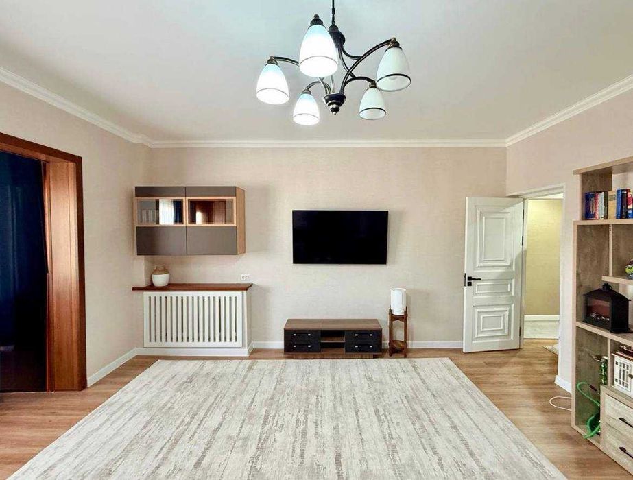 Шота-руставели | Парк Бобура | 2 комнатная | 65м2