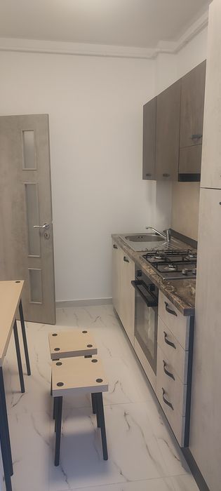 Garsoniera de inchiriat