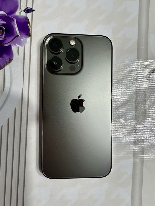 iPhone 13 Pro 128GB 78% baterie, cutie si cablu incarcare