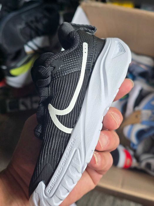 Adidași copil Nike ORIGINAL, mărimea 25 / 14 cm, nou cu etichetă